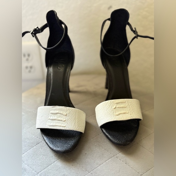 Joie Black and White Heels - Picture 2 of 4